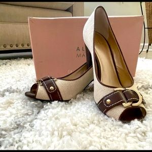 Alex Marie peep toe pumps